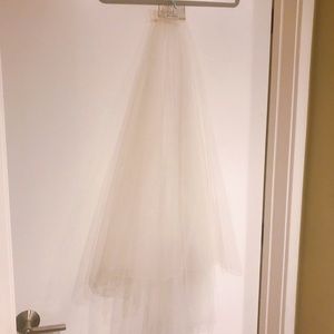 Fingertip Veil (Jennifer Leigh)